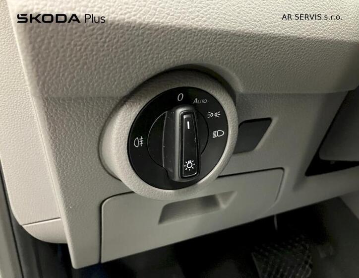 Volkswagen Caravelle 15