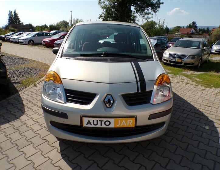 Renault Modus Hatchback 1,1 l 55 kw