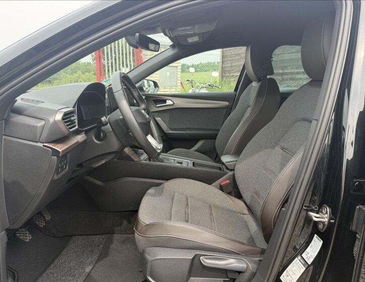 Seat Leon Hatchback 1,5 l 96 kw