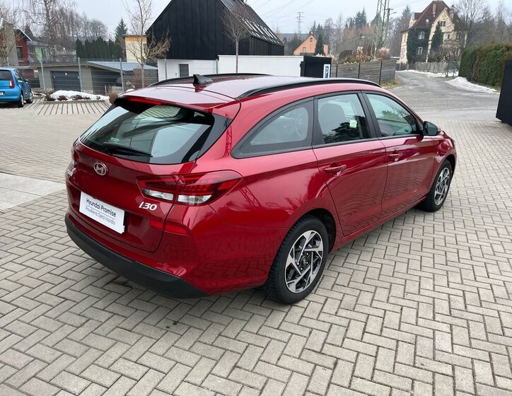 Hyundai i30 Kombi 1,5 l 70 kw