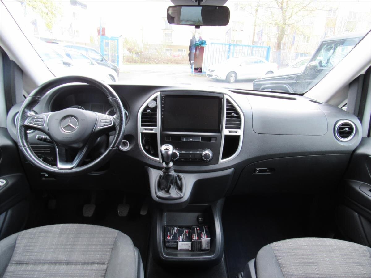 Mercedes-Benz Vito Kombi 2,1 l 100 kw