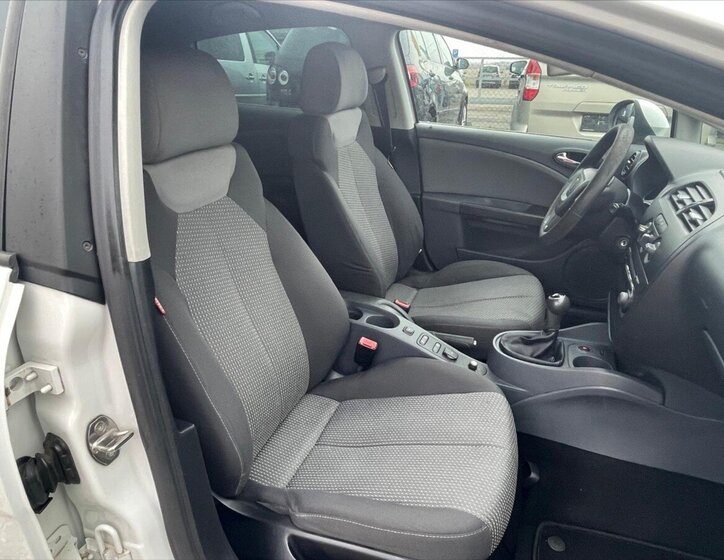 Seat Leon Hatchback 1,4 l 63 kw