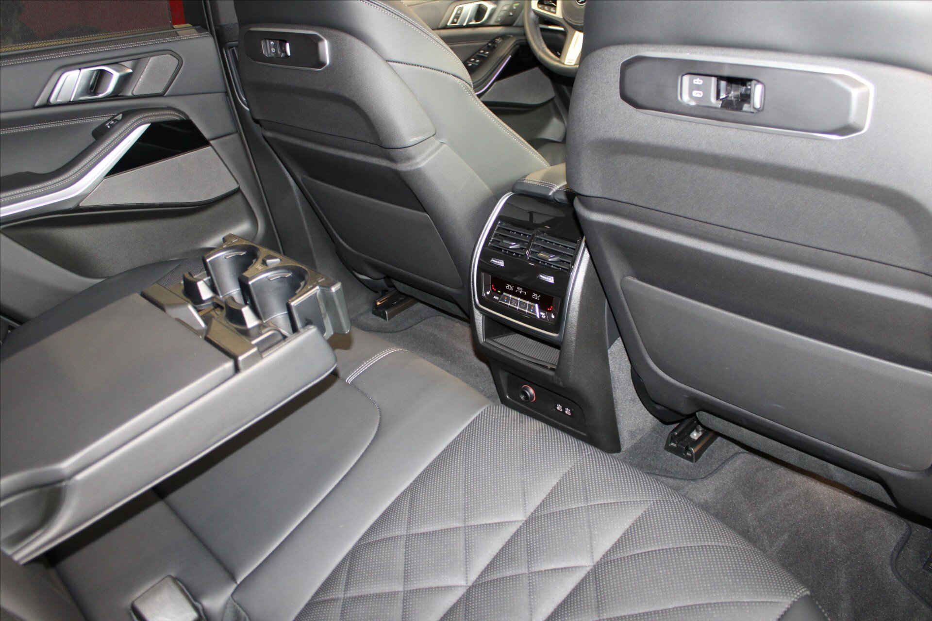 BMW X5 SUV / Terénní 3,0 l 210 kw