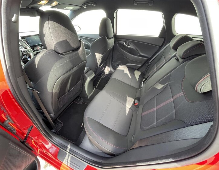 Hyundai i30 Kombi 1,6 l 100 kw