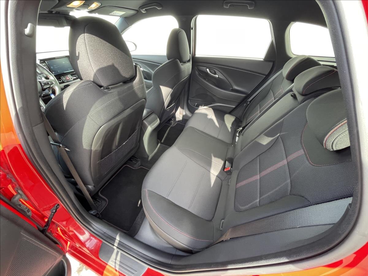 Hyundai i30 Kombi 1,6 l 100 kw