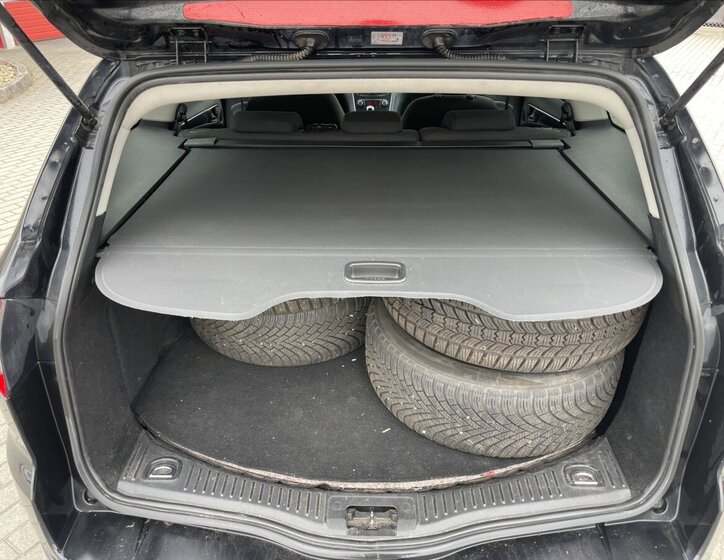 Ford Mondeo Kombi 2,0 l 103 kw