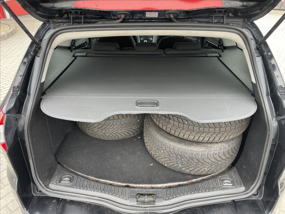 Ford Mondeo Kombi 2,0 l 103 kw