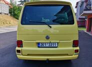 Volkswagen Multivan 8