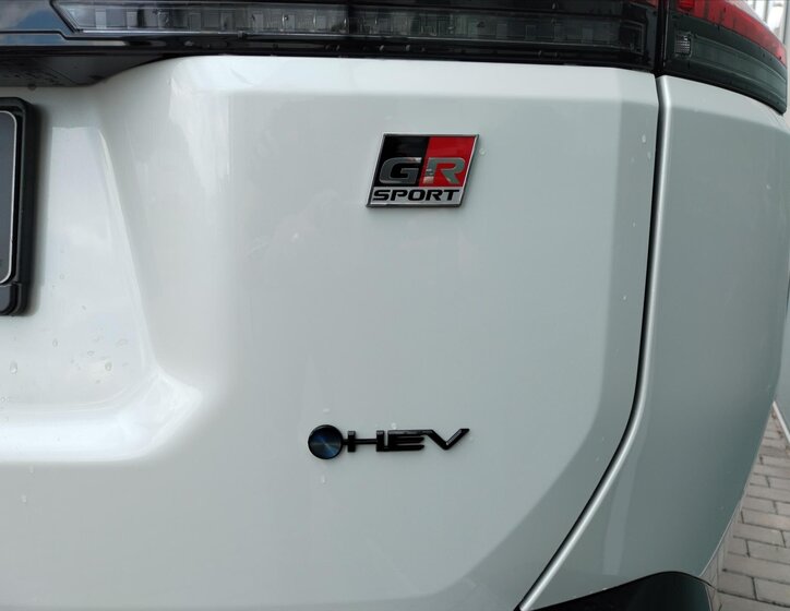 Toyota RAV4 SUV / Terénní 0,0 143 kw
