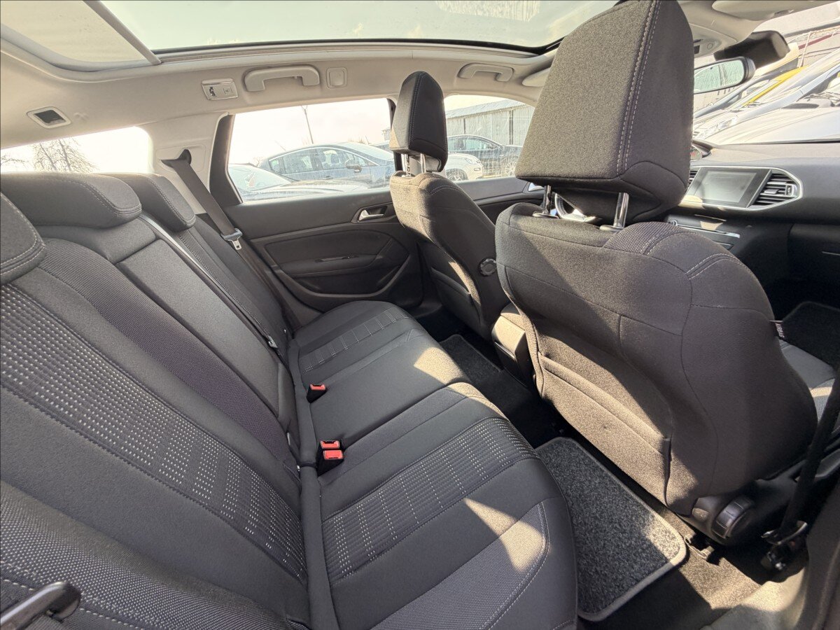 Peugeot 308 Kombi 2,0 l 110 kw