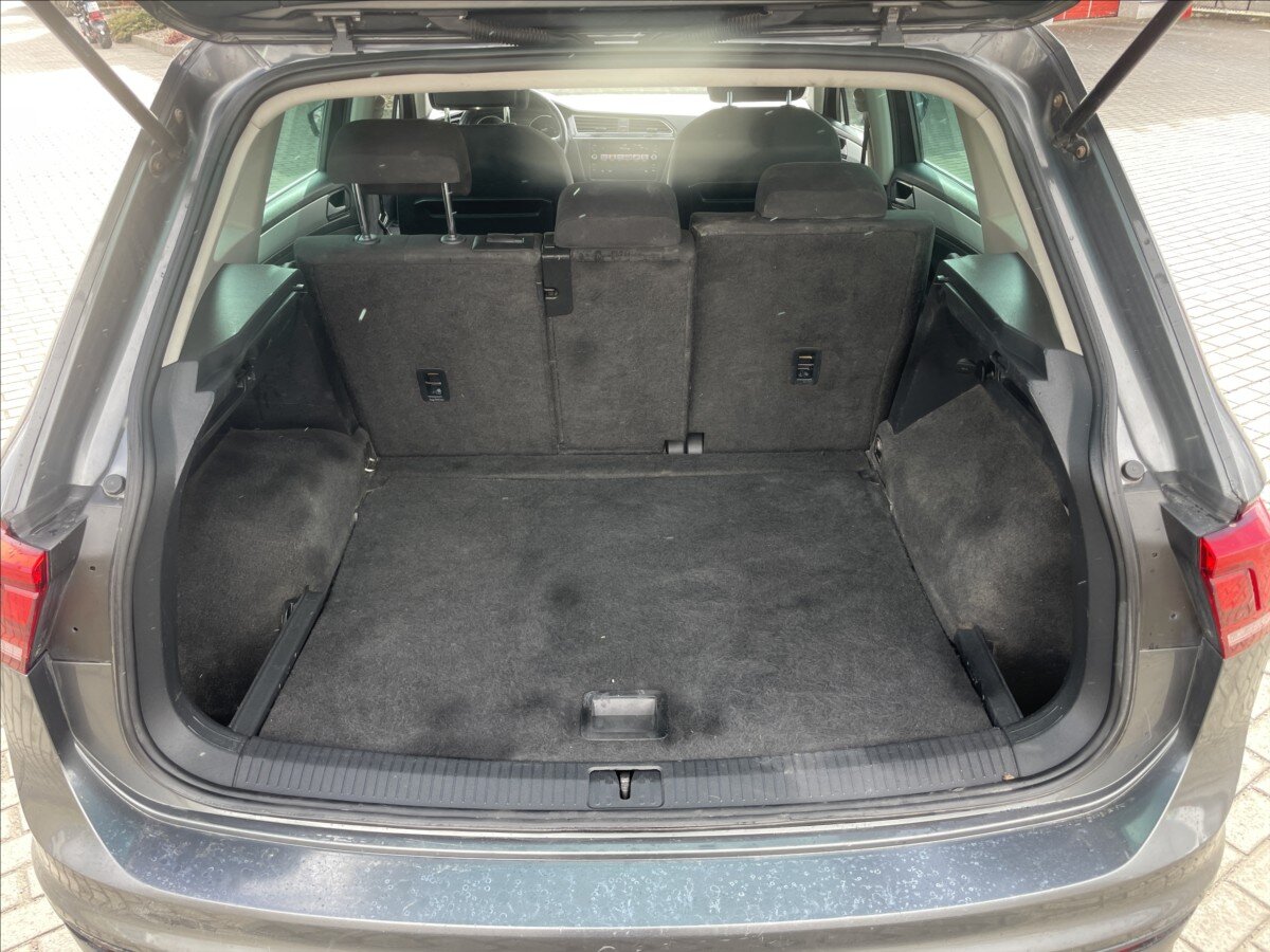 Volkswagen Tiguan SUV / Terénní 2,0 l 110 kw