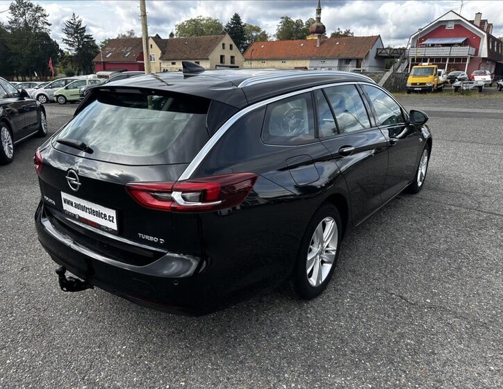 Opel Insignia Kombi 2,0 l 125 kw