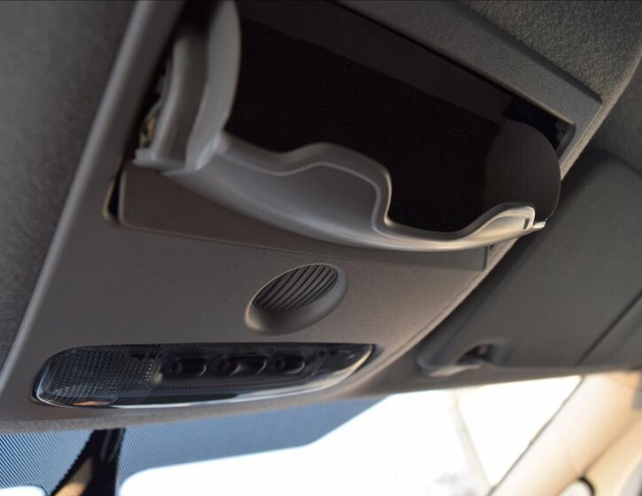 Ford S-MAX MPV 2,0 l 107 kw