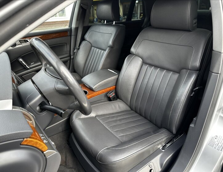 Volkswagen Phaeton Sedan 3,0 l 176 kw