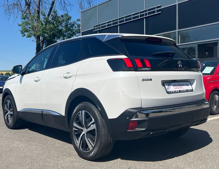 Peugeot 3008 5