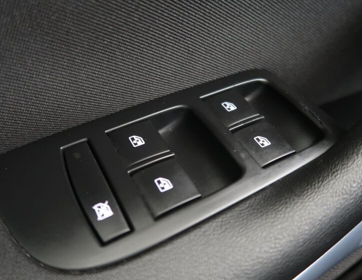 Opel Zafira MPV 1,6 l 100 kw