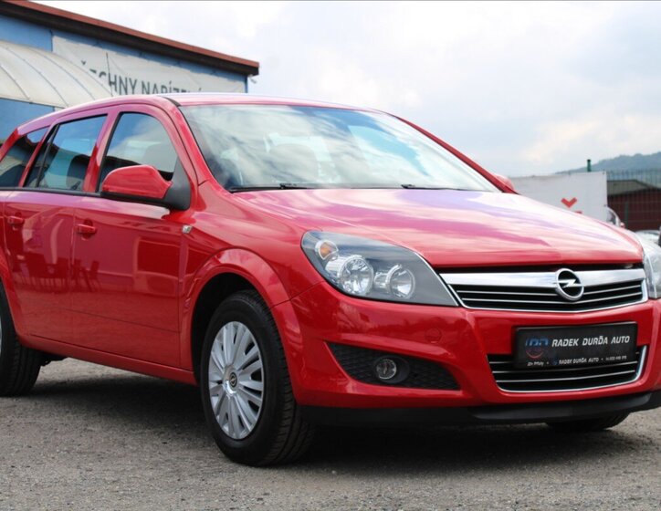 Opel Astra Kombi 1,6 l 85 kw