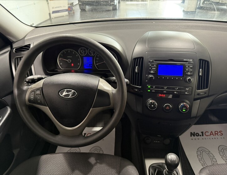 Hyundai i30 14