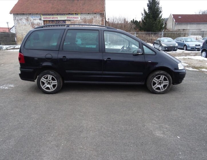 Volkswagen Sharan MPV 1,9 l 85 kw
