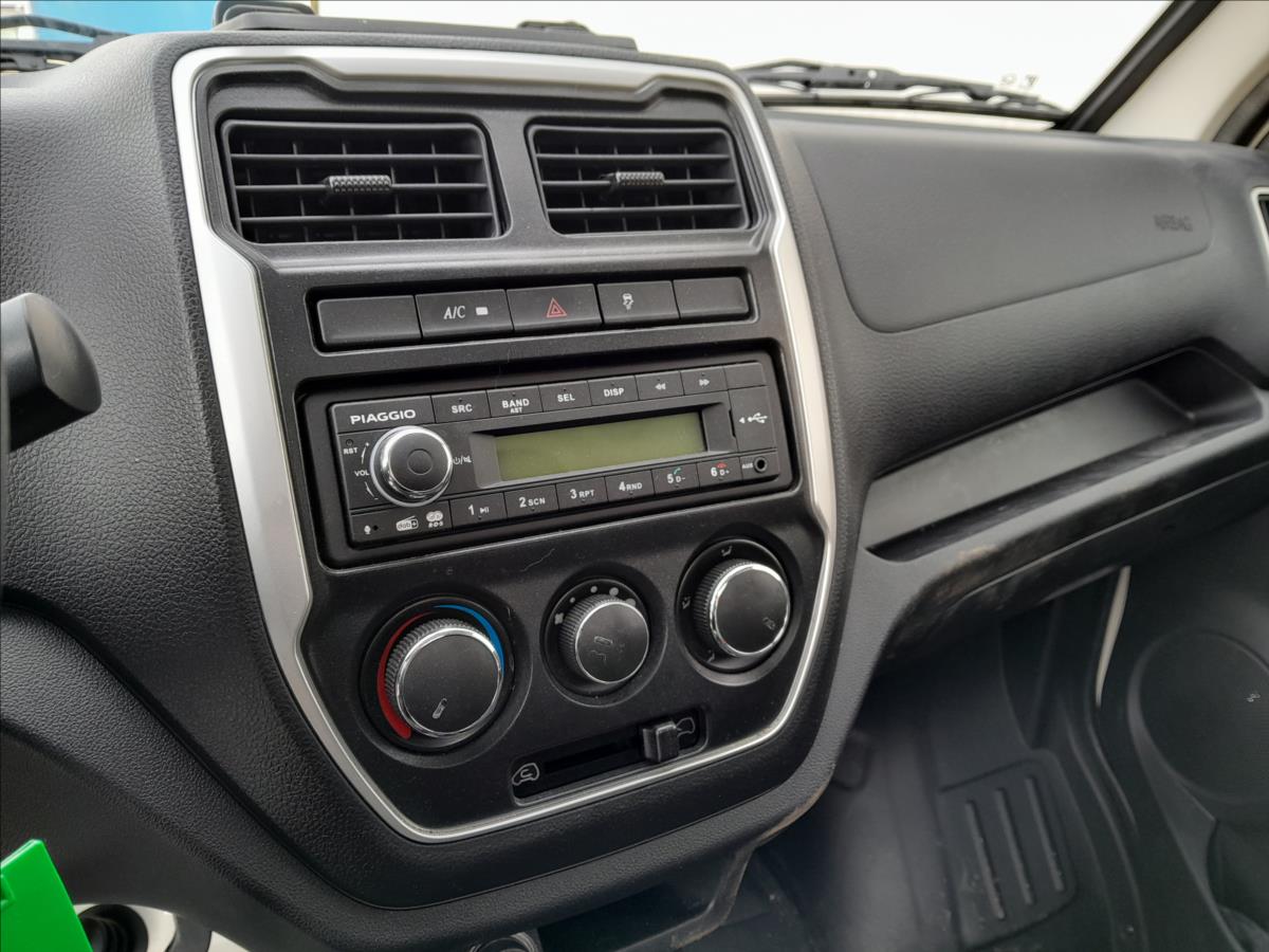 Piaggio Porter