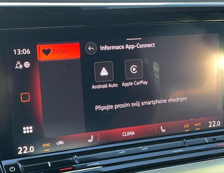 Volkswagen Multivan 23