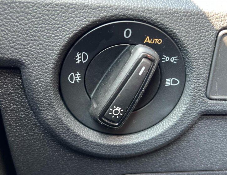 Volkswagen T-Cross Kombi 999,0 81 kw