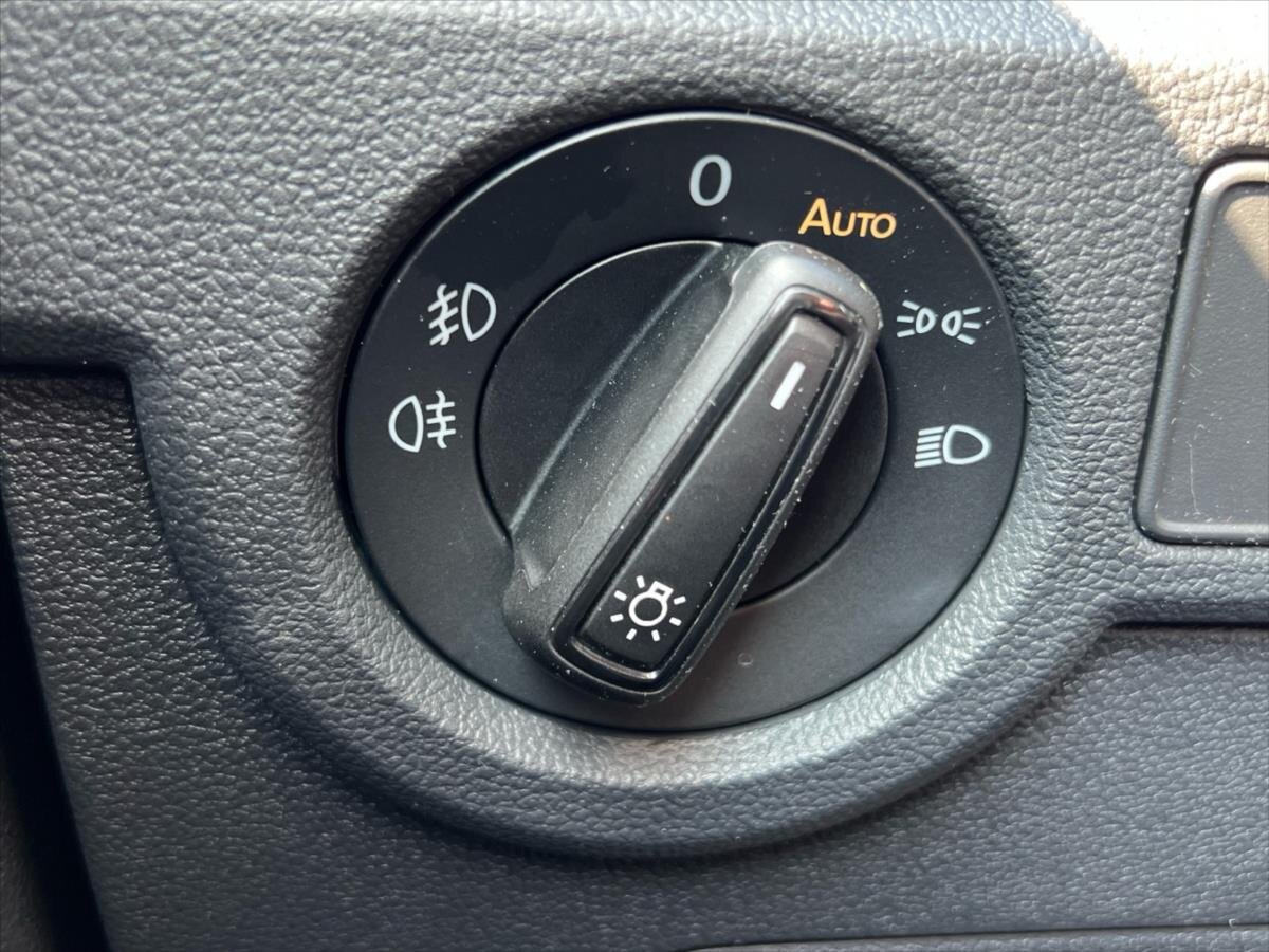 Volkswagen T-Cross Kombi 999,0 81 kw