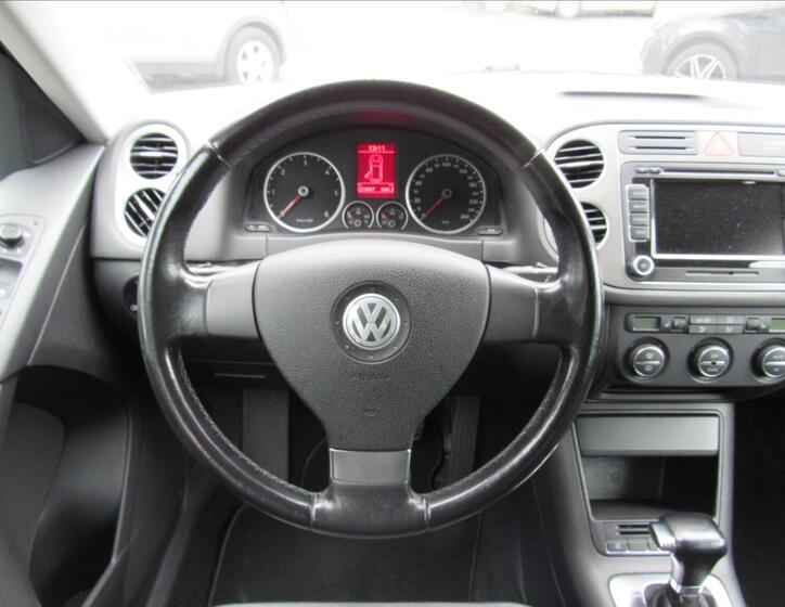 Volkswagen Tiguan 12