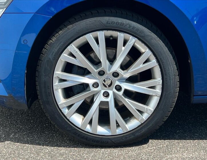 Škoda Superb Kombi 2,0 l 110 kw