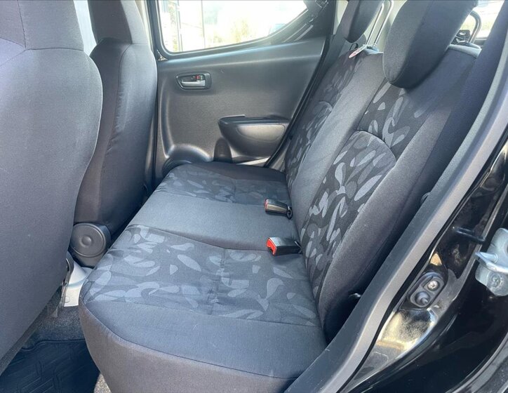 Suzuki Alto Hatchback 996,0 50 kw