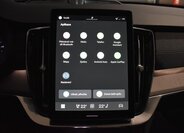 Volvo XC90 SUV / Terénní 2,0 l 228 kw