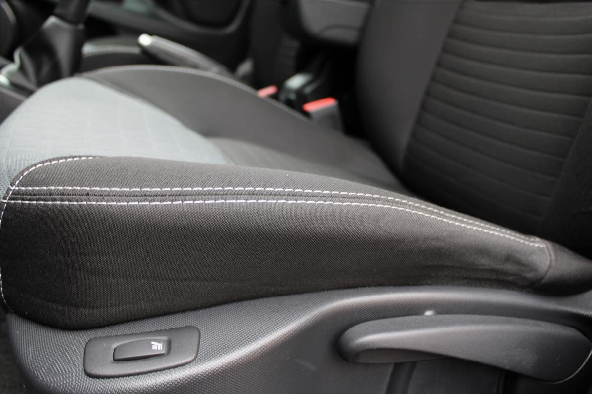 Renault Clio Kombi 898,0 66 kw