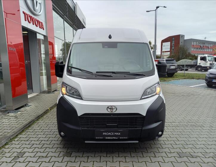 Toyota Proace Max 2