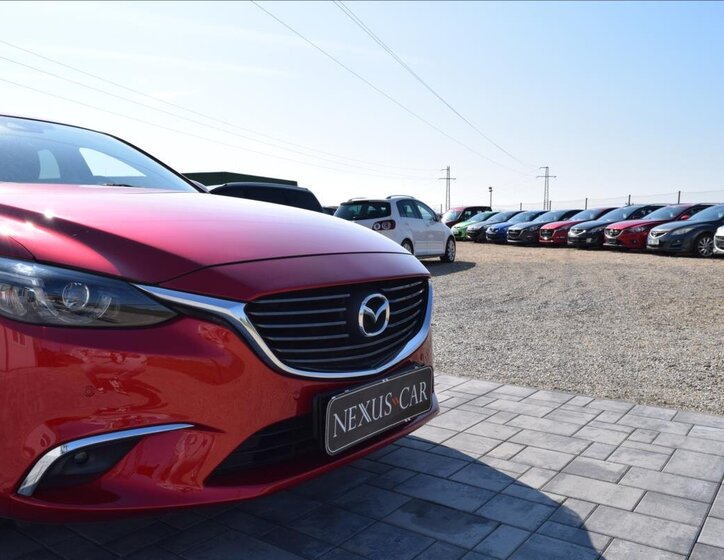 Mazda 6 Sedan / Limuzína 2,5 l 141 kw