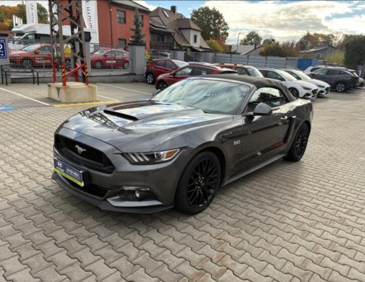 Ford Mustang 3