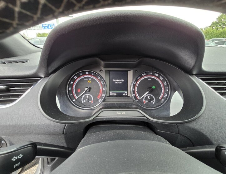 Škoda Octavia Sedan / Limuzína 2,0 l 135 kw