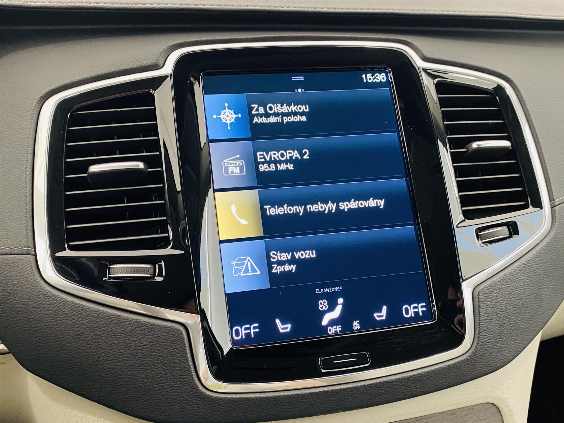 Volvo XC90 SUV / Terénní 2,0 l 173 kw