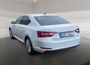 Škoda Superb Liftback 2,0 l 147 kw