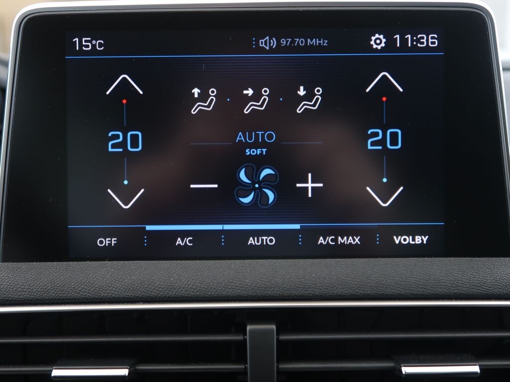 Peugeot 5008 SUV 1,2 l 96 kw