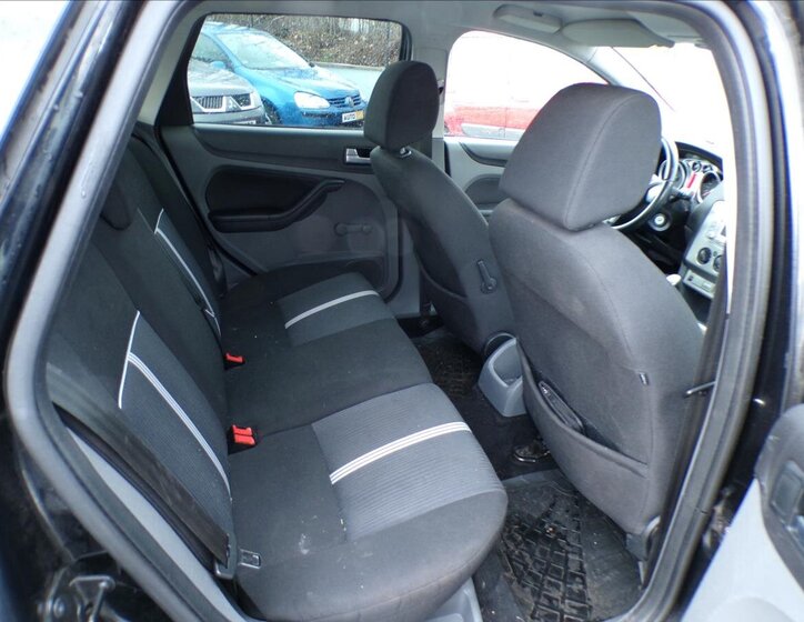 Ford Focus Kombi 1,6 l 74 kw