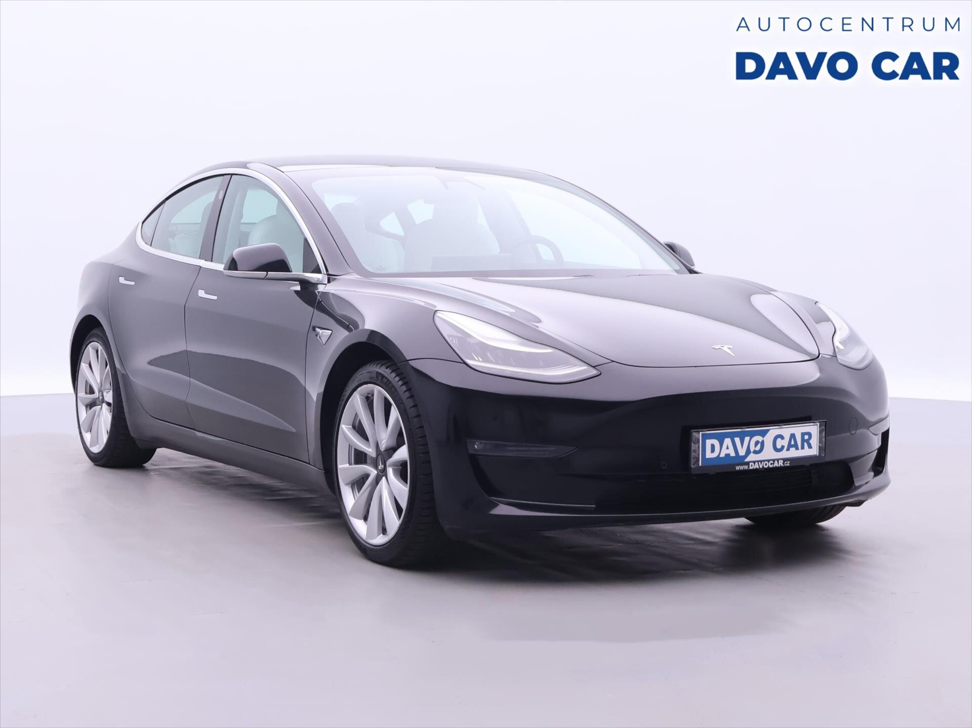 Tesla Model 3 Sedan 0,0 350 kw