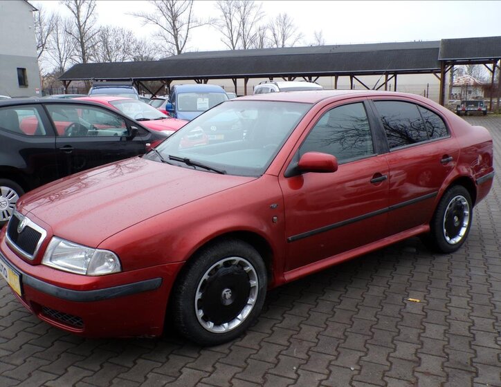 Škoda Octavia Liftback 1,6 l 75 kw