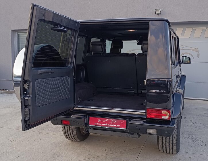 Mercedes-Benz Třídy G SUV / Terénní 5,5 l 400 kw