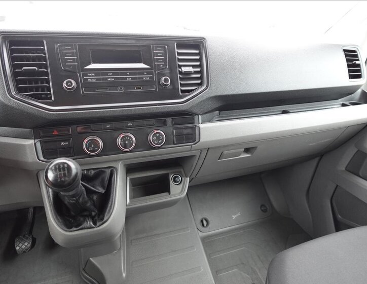 Volkswagen Crafter Valník 2,0 l 130 kw