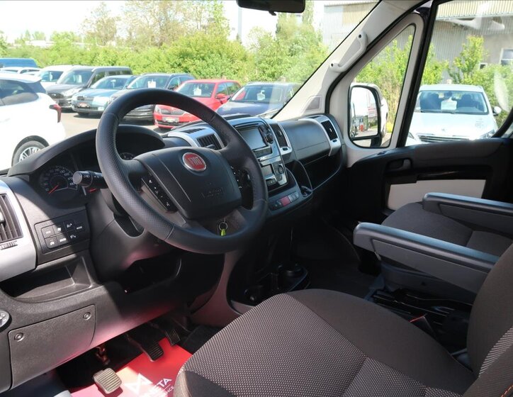 Fiat Ducato VAN / Minibus 2,3 l 110 kw
