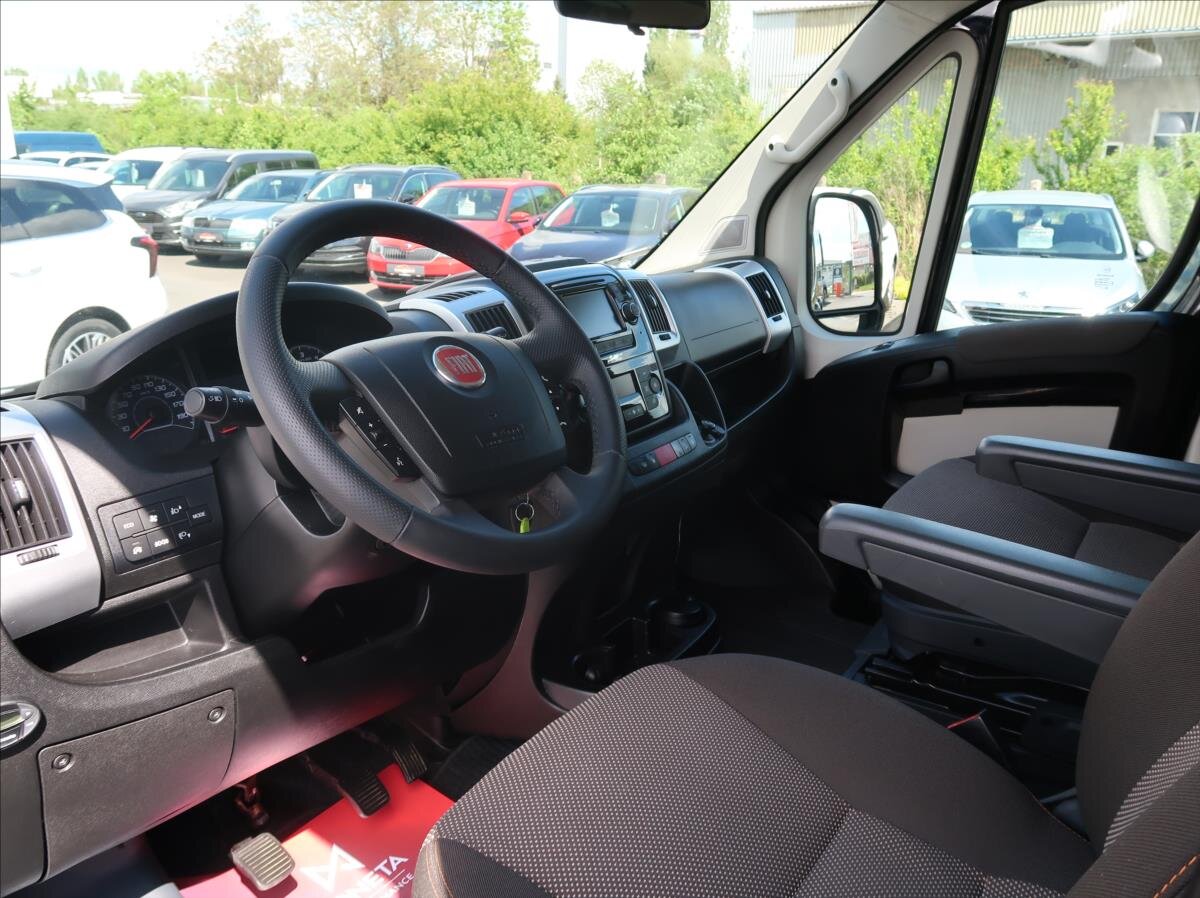 Fiat Ducato VAN / Minibus 2,3 l 110 kw
