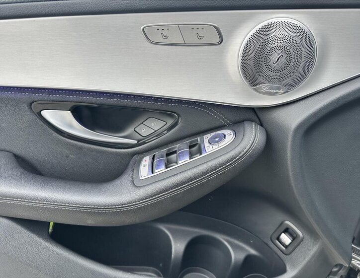 Mercedes-Benz GLC 12