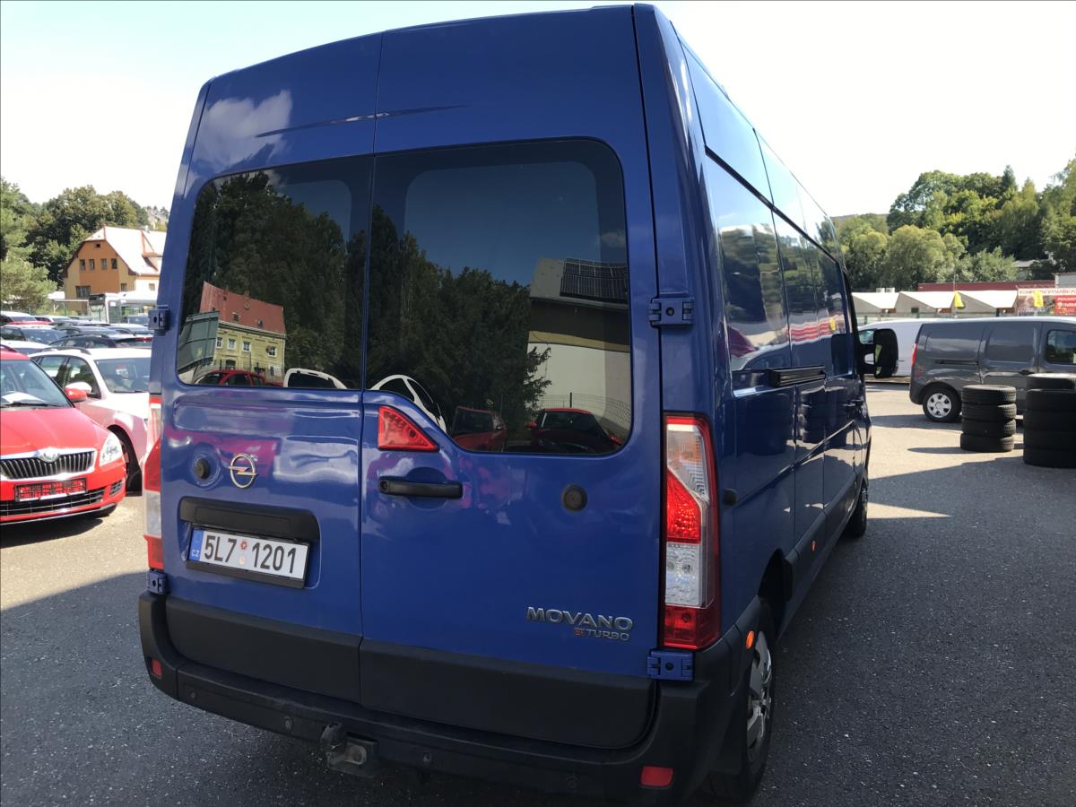 Opel Movano