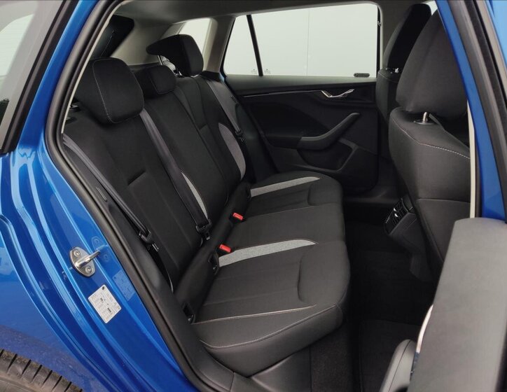 Škoda Kamiq SUV 999,0 85 kw