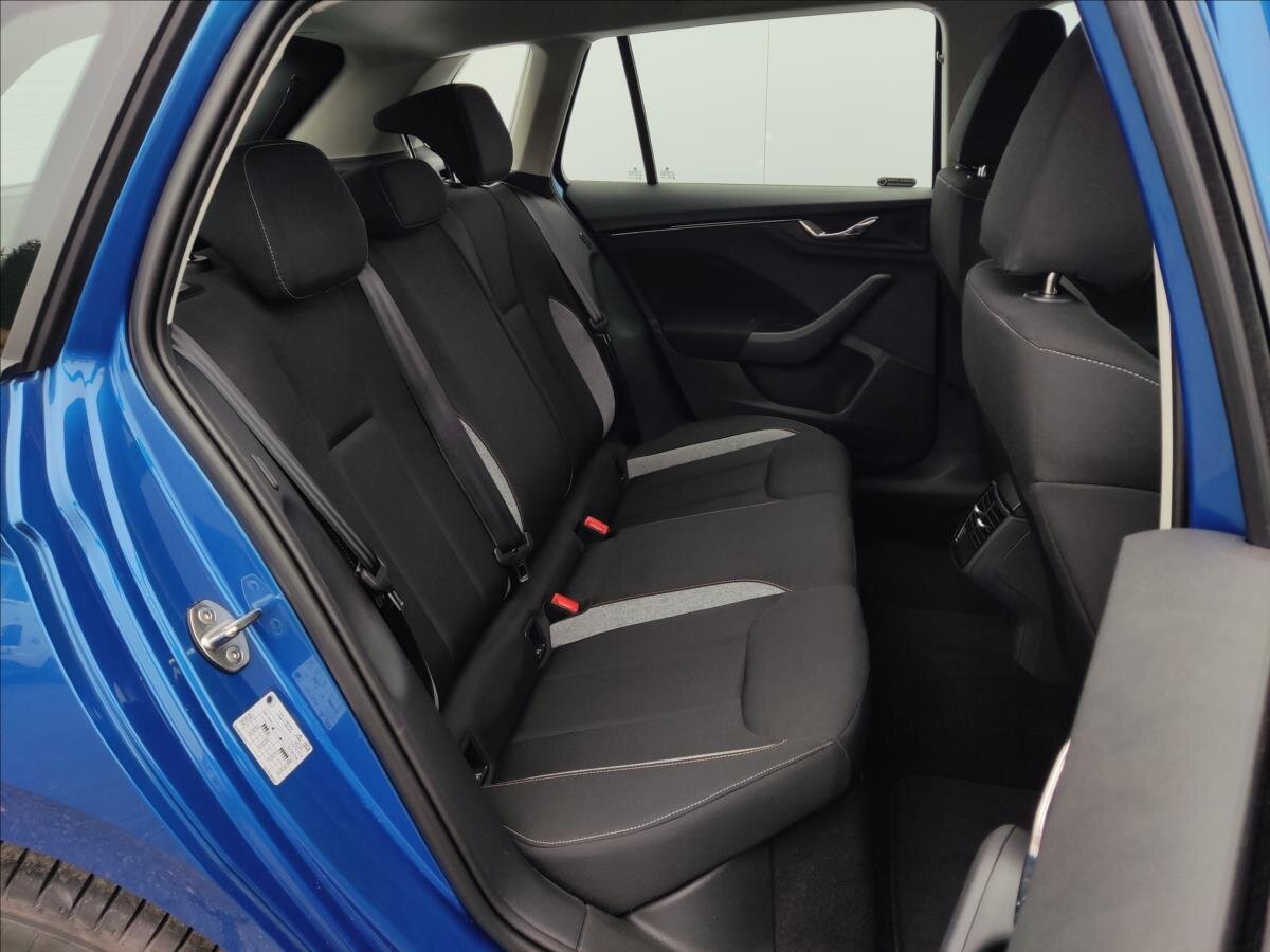 Škoda Kamiq SUV 999,0 85 kw